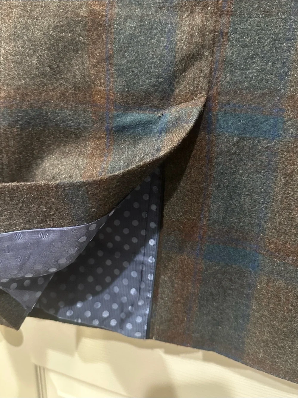 Perry Ellis 50% Wool Grey Blue Brown Plaid Fall Winter Slim Fit Blazer Jacket